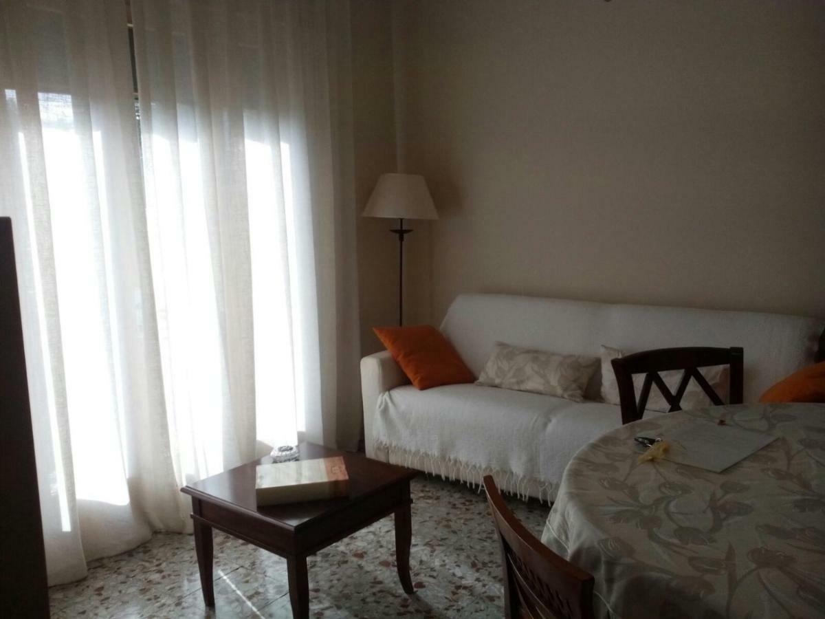 Casa Emanuela Bed & Breakfast Piazzola sul Brenta Luaran gambar